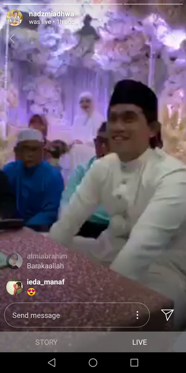 zaimnajwa's tweet photo. True love still exists!!😭 😭 😭

Don't give up on your crush. Congratulations ardellaryana and nadzmiadhwa

"tak sabar nak tgk kau kawin"
Sekali kawin ngn die 😭🙆‍♀️ https://t.co/XCnotv4qf0