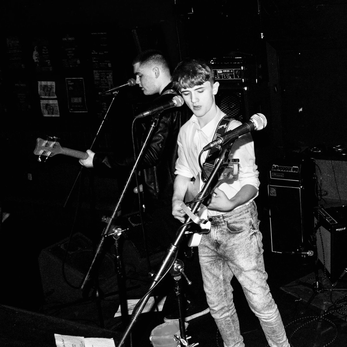 WE ARE A LOUD BAND.
WE ARE GROWING.
WE ARE THE TIMEOUTS.