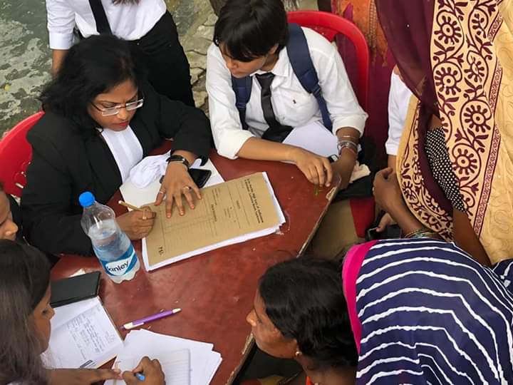 ggseforg's tweet photo. A Legal Aid Camp was organized in Village Kamalpur, Bakshi Ka Talab Under the joint aegis of Go Green Save Earth Foundation, Lucknow University Legal Aid Clinic and District Legal Services Authority, Lucknow.#GoLegalIndia #GGSEFYouth #GGSEFLegalAid #LucknowUniversityLegalAid https://t.co/EcQQpAkS92