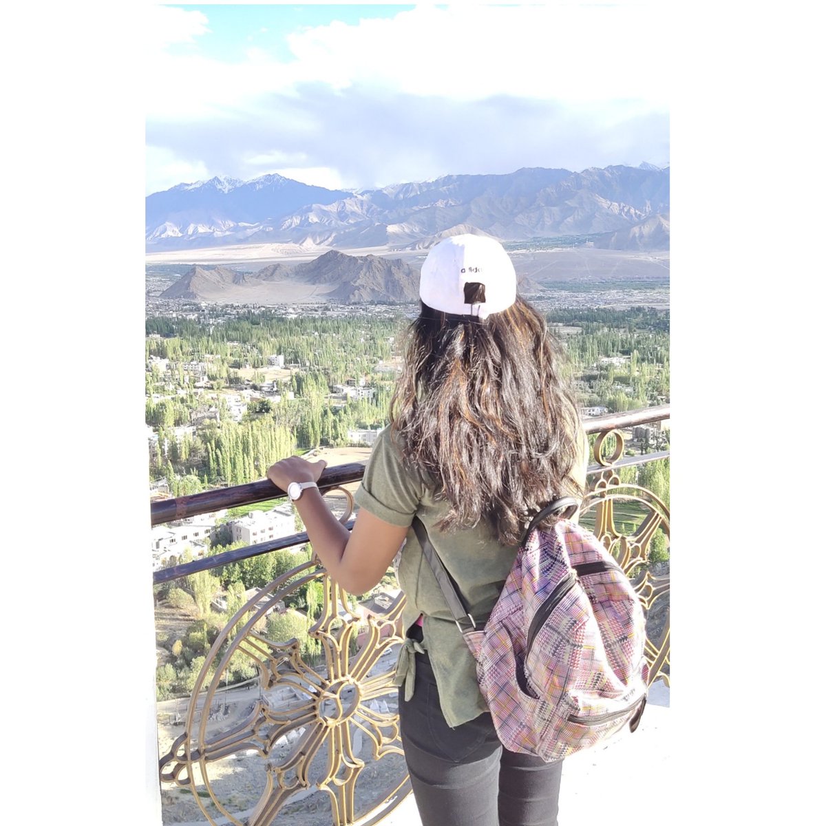 priyadevadiga06's tweet photo. Doing what you like is freedom, liking what you do is happiness.✈😍 

#shantistupa  #leh #ladakh #travelislife #travelmore #traveling #wanderlust #reasonstotravelwhileyourestillyoung #travelyoung #traveling #Adventure #Adventureisworthwhile #backpacker #traveltheworld https://t.co/i8Kmm0q6Cd