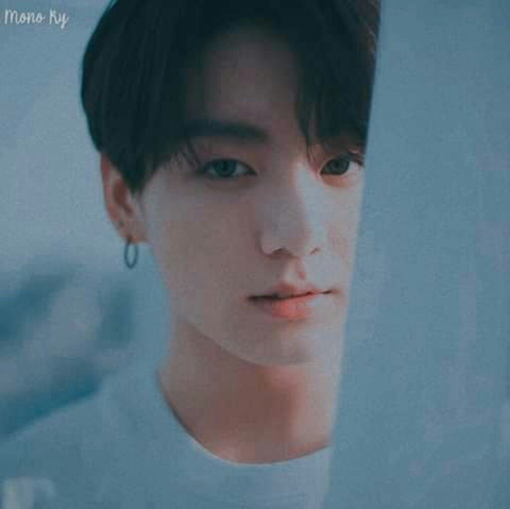 Francheskakirs4's tweet image. Before the day end, i want to greet this man who specially makes me happy💜 happy happy happy birthday my jungkook! your 22 na! army&apos;s love you so much much! specially me! happy birthday!❤🎂🍃

#HappyBirthdayJungkook
#방탄소년단
#GoldenJungkookDay