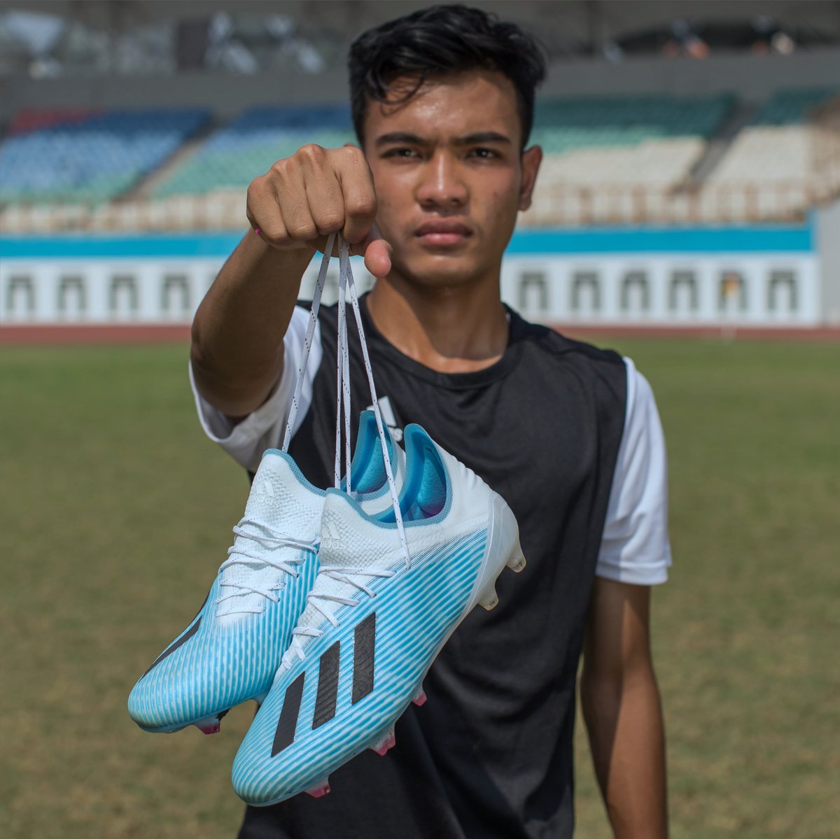 adidas x 19.1 blue and white