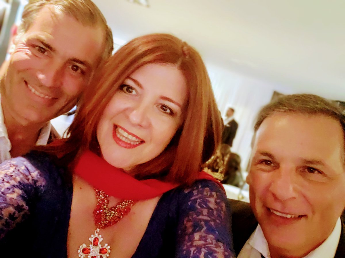 Presente y futuro. #Enrique2019 
<a href="/enriqueponcesl/">Enrique Ponce</a> <a href="/piccoe/">Enrique Picco</a> <a href="/piccojose/">jose picco</a>