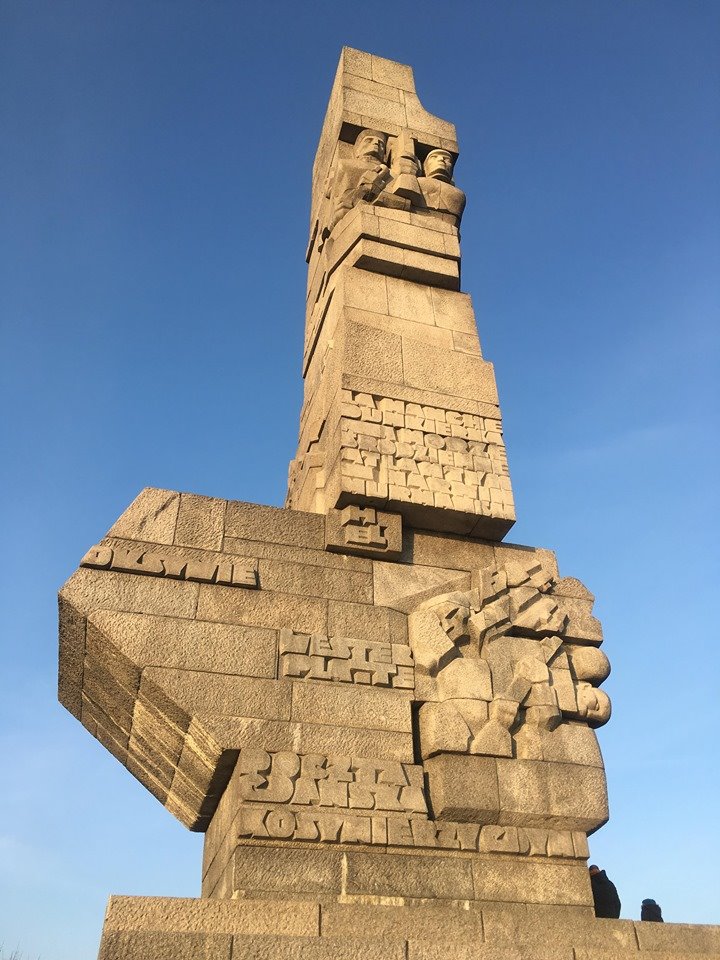 MarysiaSuchcitz's tweet photo. #OTD:1st Sept '39, at 4:48am, shots were fired at the Polish Military stationed at Westerplatte, marking Germany's invasion of Poland, and the start of #WW2. Today Westerplatte stands as a memorial site to all who gave their lives in the cause of freedom #PLacesofmemory #80WW2 https://t.co/kJr382M5ls