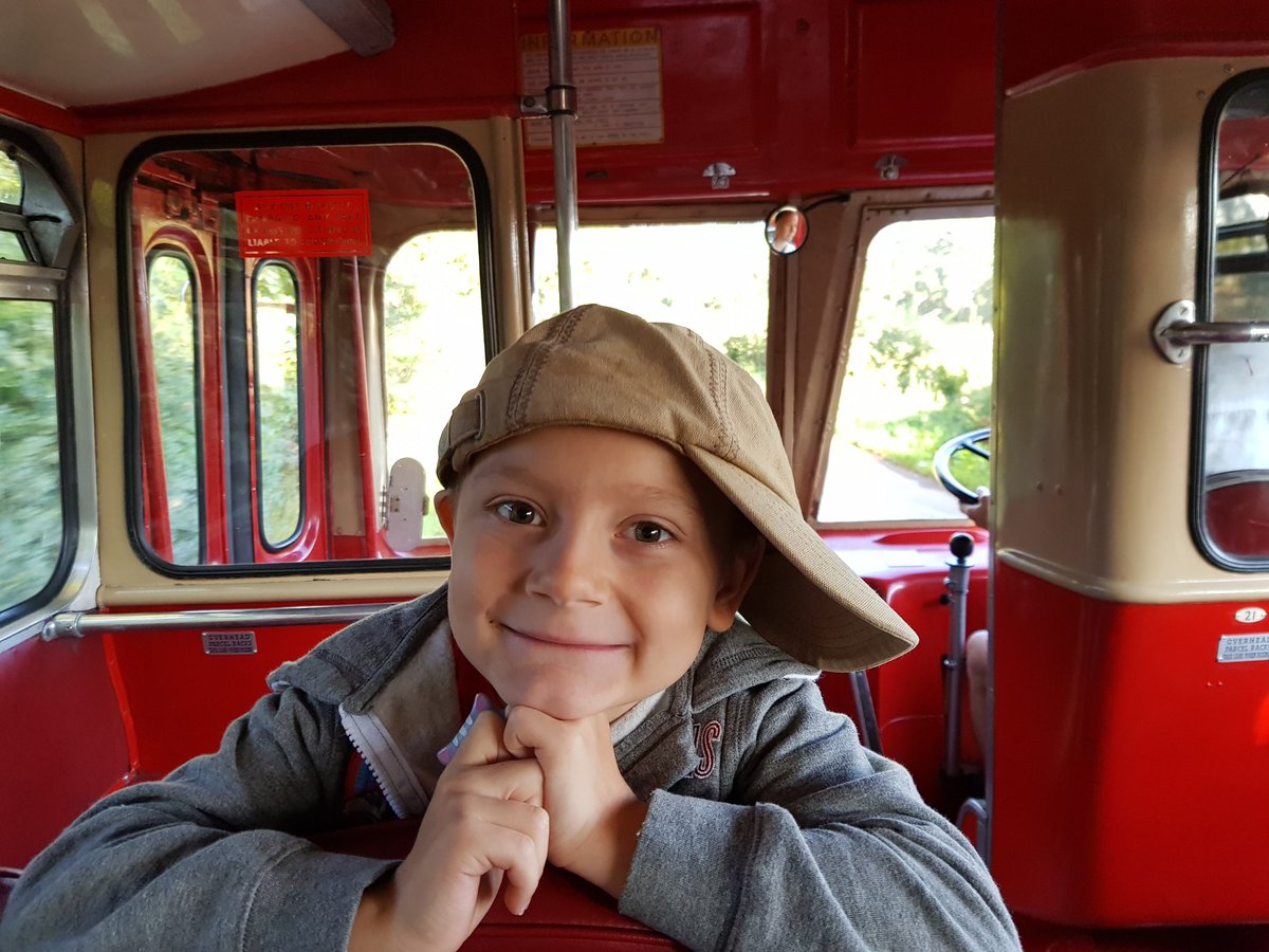 On our way to @svrofficialsite on a beautiful preserved bus! The people that give their time and money to keep these wonderful vehicles on the road are amazing. Its important for future generations #preservingthepast #bigredbus #vintagevehicles #familydayout