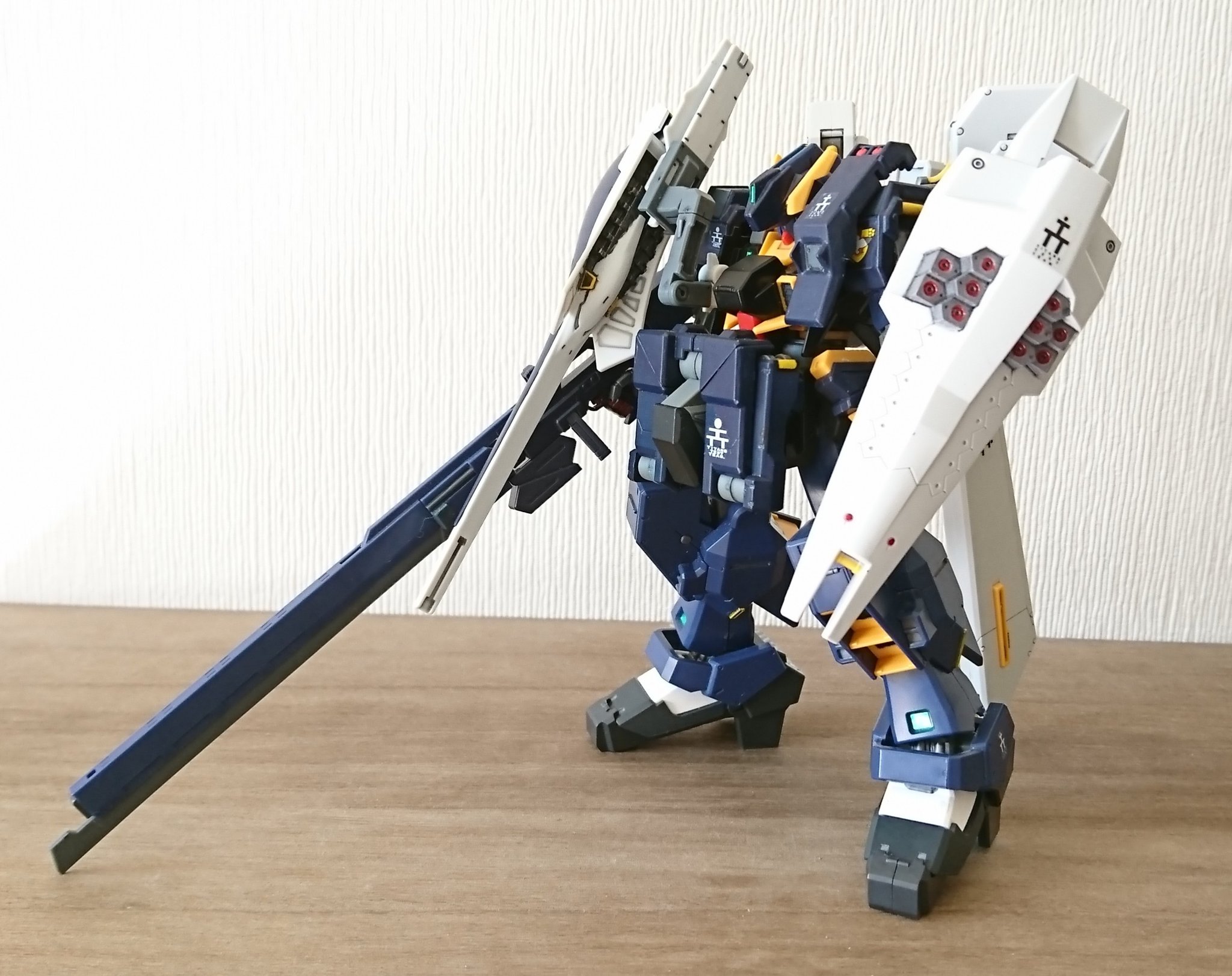 HGUC ヘイズルアウスラ 実戦配備カラー プレバン限定ガンダムTR-1