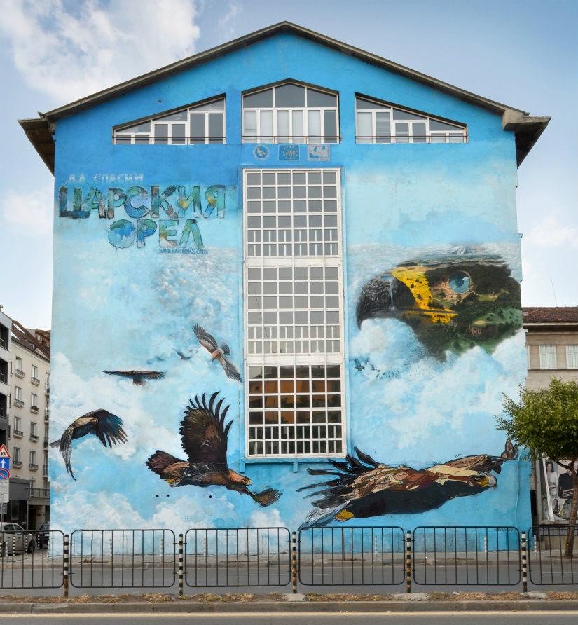 MolinaStreetArt's tweet photo. 'Save Raptors' by Bulgarian collective 140Ideas in Sofia, Bulgaria (2012)
#raptor #eagle #bird #nature #140ideas #sofia #bulgaria #sofiastreetart #bulgariastreetart #sofiamurals #bulgariamurals #streetart
π· via Flickr | https://t.co/eaT7NUdg1D https://t.co/30jl3fDOES
