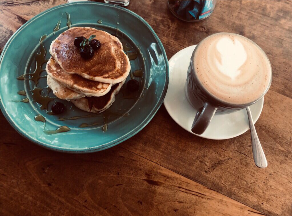 TheTreaGarden's tweet photo. Are you up for an outdoor All day breakfast date? Visit us! 

We have our special wings, Trea Burger and All day Trea Big Breakfast- only available today till 5pm 🌸 https://t.co/J2spOR5qXU