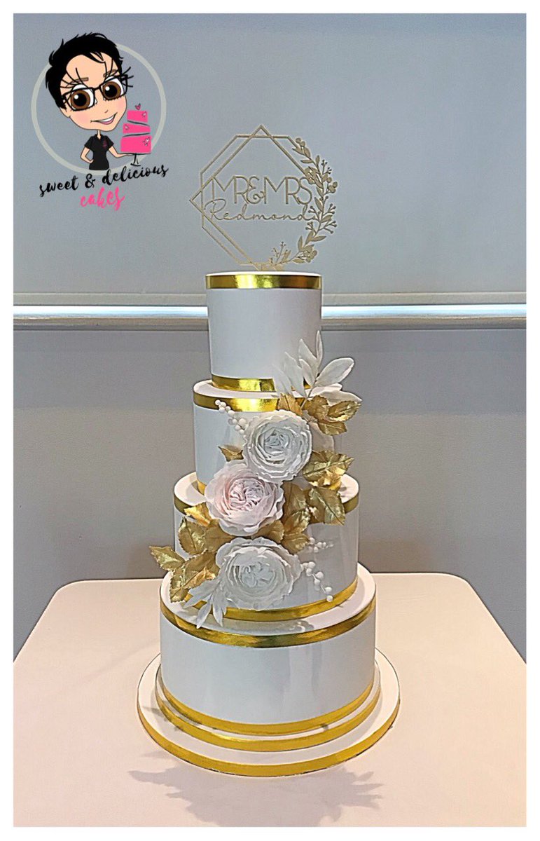 sweetanddel's tweet photo. Sorry I haven’t posted in quite some time. Here are a few weddings I have worked on recently. #wedding #weddingcake #cake #marriage #midlandsweddings https://t.co/yYjhOQmXsG