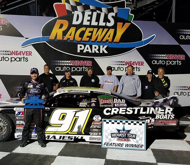 jacklyndaniels's tweet image. Incredibly proud of Toby, @tymajeski &amp;amp; this entire team! Fast Time, new track record, and the Feature win! #smokinfast ift.tt/2ZGCaw3