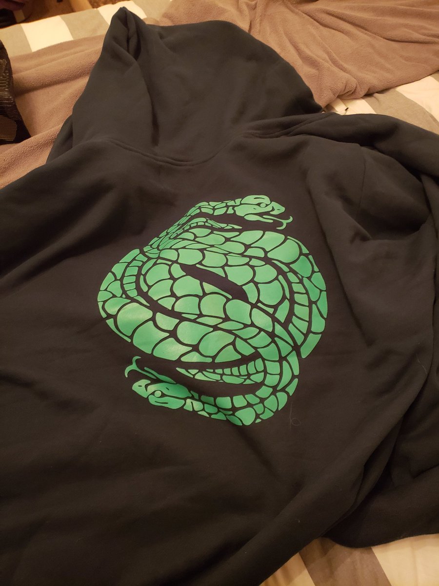 JordanSVP's tweet photo. One of the cooler things I walked out of PAX with. Gambit hoodie, that glows IN DA MOTHERF*CKING DARK https://t.co/FpL2G4D8JE