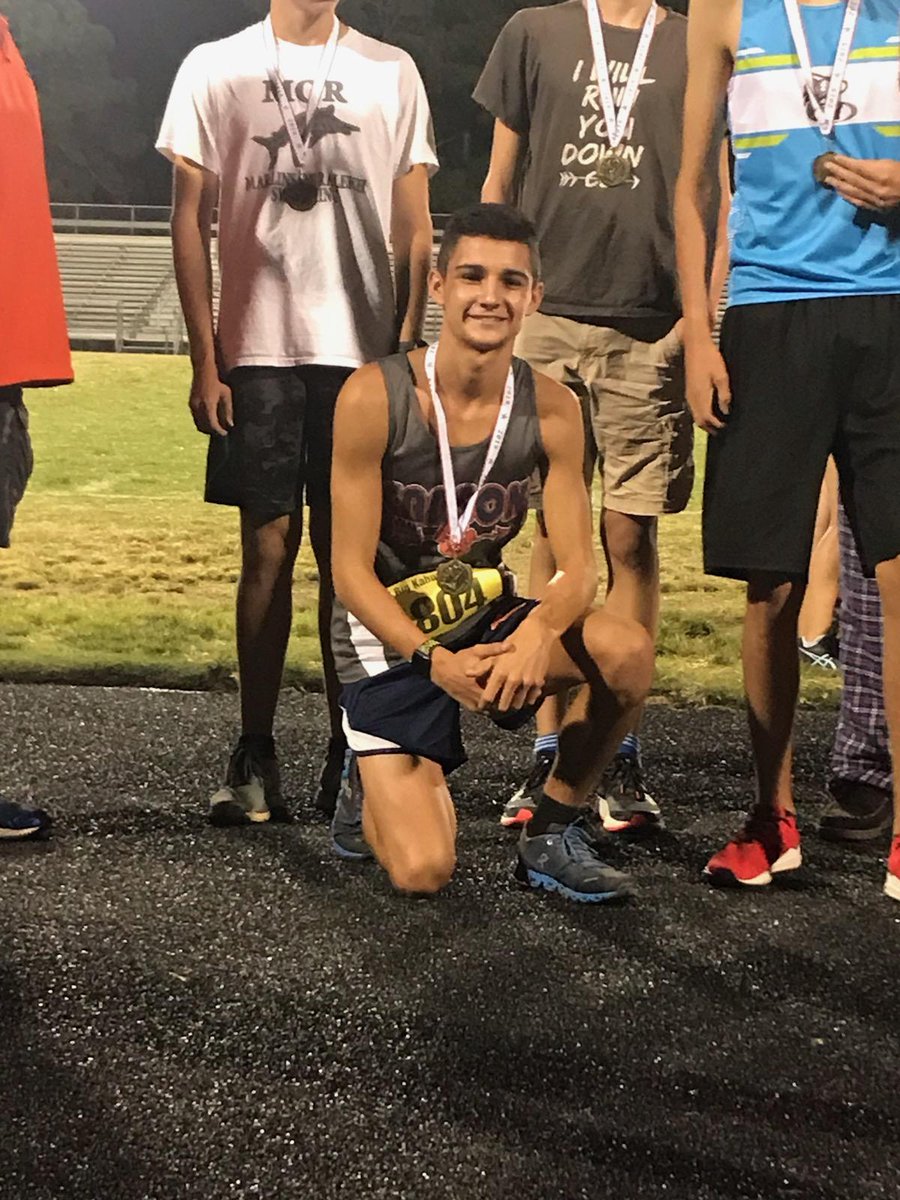 Congrats to <a href="/barbee_zachary/">Zac Barbee</a> for a huge 5th place finish and PR in the Jungle Run's Invitational race tonight. @taylorAconrad have a solid top 20 performance as well! Boys were 6th out of 36 in team scores and girls 7th out of 25. Way to go Cougars!!!