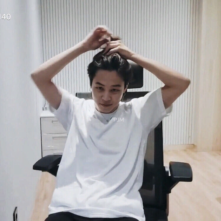 kop_twt's tweet photo. #JIMIN https://t.co/O9vr5vqBJv