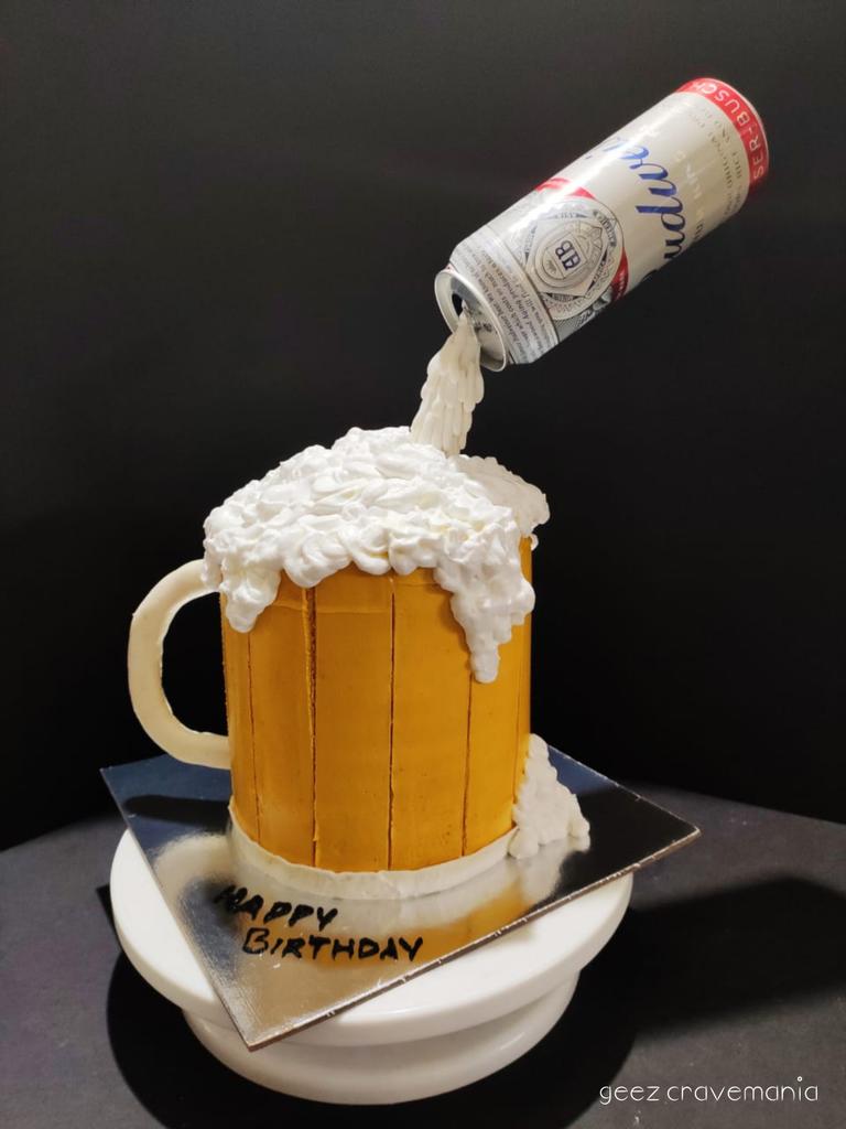 cravemania's tweet photo. #gravitydefying_beermugcake🍺
Hey guys !...welcome to geez cravemania..
Gravity defying beer mug cake for all the  beer lover .
#Pineapplecake #beermug #Gravitydefying .
.
.
.
#cake #cakedecorating #cakery #bakery #loveforbaking 
#geez_cravemania♡
Stay tuned for more ! https://t.co/H61ybgnWN9