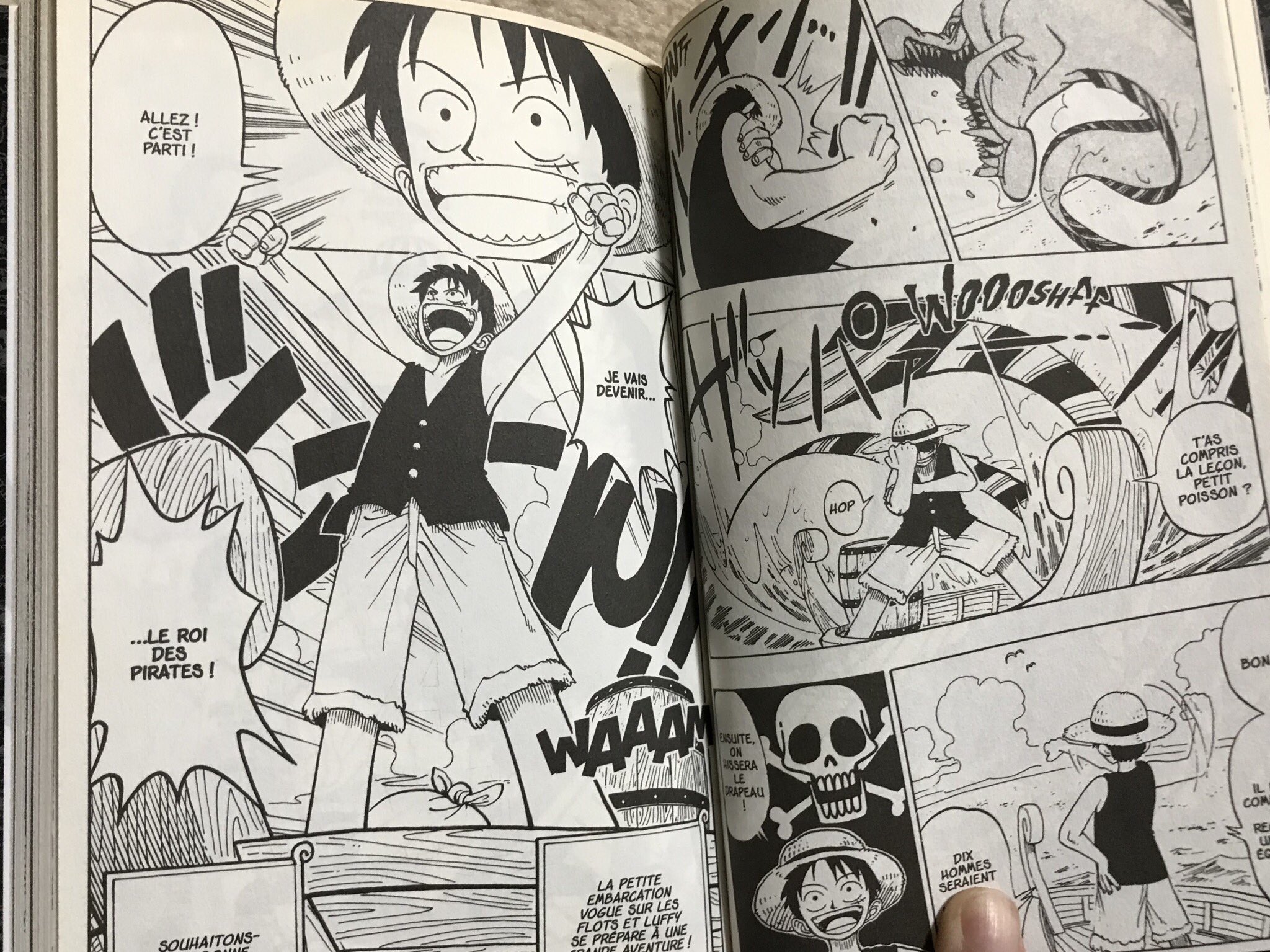 サイガ 下手のメイド好き Di Twitter フランス版のone Piece 効果音や書き文字は消せないので 出来る限り雰囲気を近付けて似たニュアンスの言葉を加えてある 日本語の どん は向こうだと Wam らしい 吹き出しってだいたい サイガ 下手のメイド好き Di Twitter フランス版のone Piece 効果音や書き文字は消せないので 出来る限り雰囲気を近付けて似たニュアンスの言葉を加えてある 日本語の どん は向こうだと Wam らしい 吹き出しってだいたい