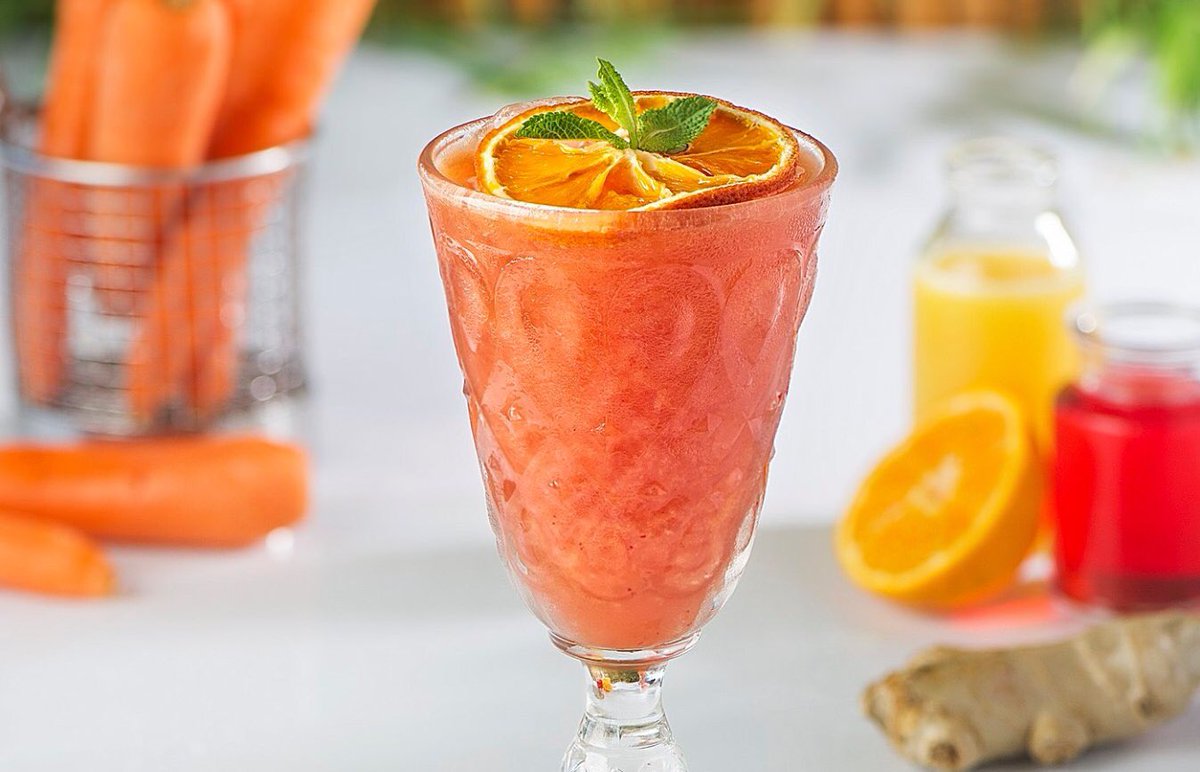 PlusSea's tweet photo. Hello September! Cheers to the new season with our sunset-hued #rapaska. #plussea #happyseptember #cocktailoclock #bestcocktails https://t.co/MgfxqSyg7L