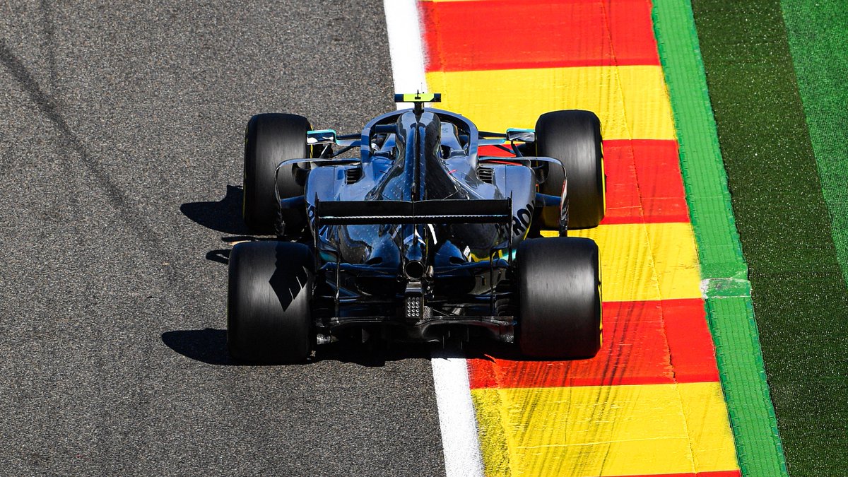 PET_Motorsports's tweet photo. Today’s race day, but is one that’s greeted with mixed emotions 🧡

Wishing all the drivers a safe &amp; exciting battle! 💪 #BelgianGP 🇧🇪

@MercedesAMGF1 #PETRONASmotorsports https://t.co/6dCZ1C4K8k