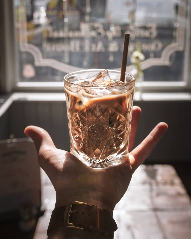 No better start to a Sunday than cool caffeine 🤤☕ #icedcoffee #singleorigin #houseroast #craftsmancompanycoffee #excitetheenthusiast