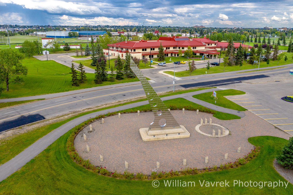 williamvavrek's tweet image. @GPtourism as seen from a birds eye view. #gpab #advancedoperations #controlledairspace #onfrequency #airspacecoordination #navcanada #drone #aerialphotography @navcanada @TravelAlberta @NatGeoTravel
