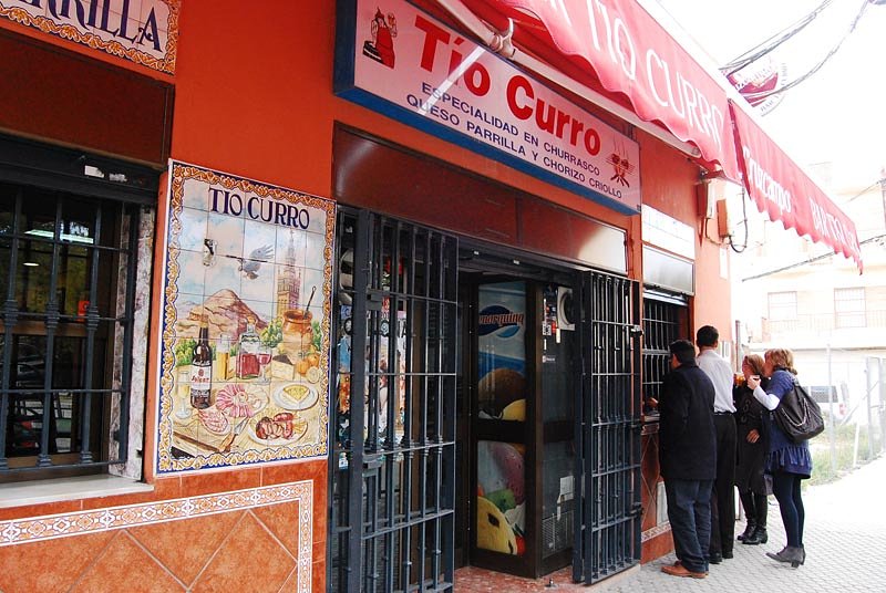 _CerrodelAguila's tweet photo. #LaTapadelCerro19 | Bar Tío Curro en la calle Tarragona 78, participará en la II Ruta de la Tapa del barrio, que se celebrará del 20 al 29 de septiembre. Puedes inscribir tu negocio hasta el 10 de septiembre en https://t.co/MdaphQjuoM https://t.co/a5Hhtsx640