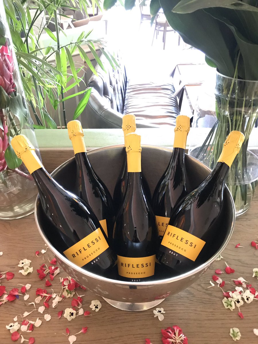 spiritsbubblsSA's tweet photo. All set up @CafeDelSol1 to welcome you and Spring Day 2019. See you all at lunch! @Jules_nai187 #cafedelsol #riflessibrut #prosecco #springday2019 #jozivibes https://t.co/VGeAUIVQgk