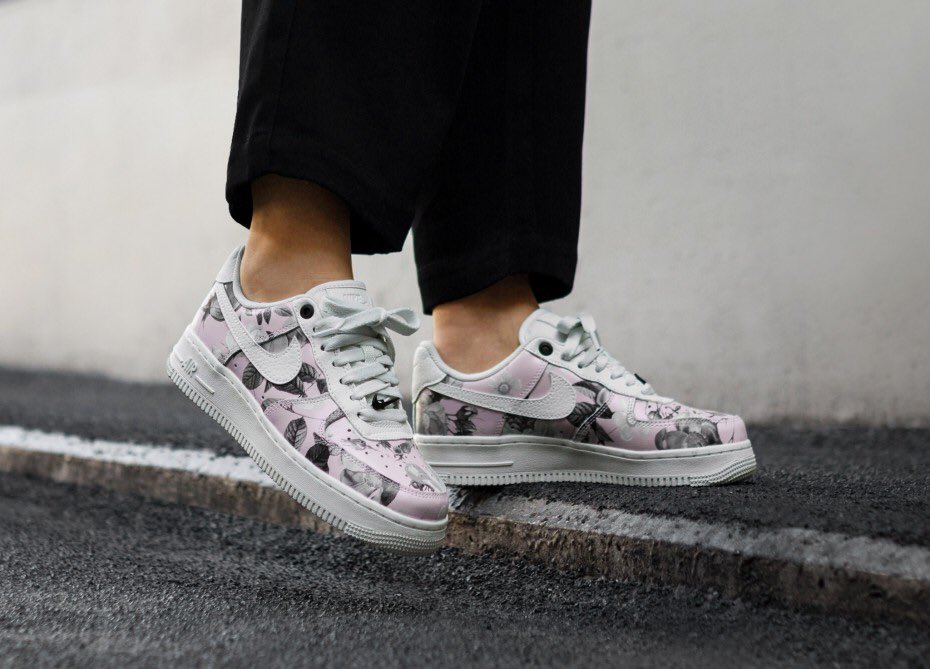 air force 1 lxx floral