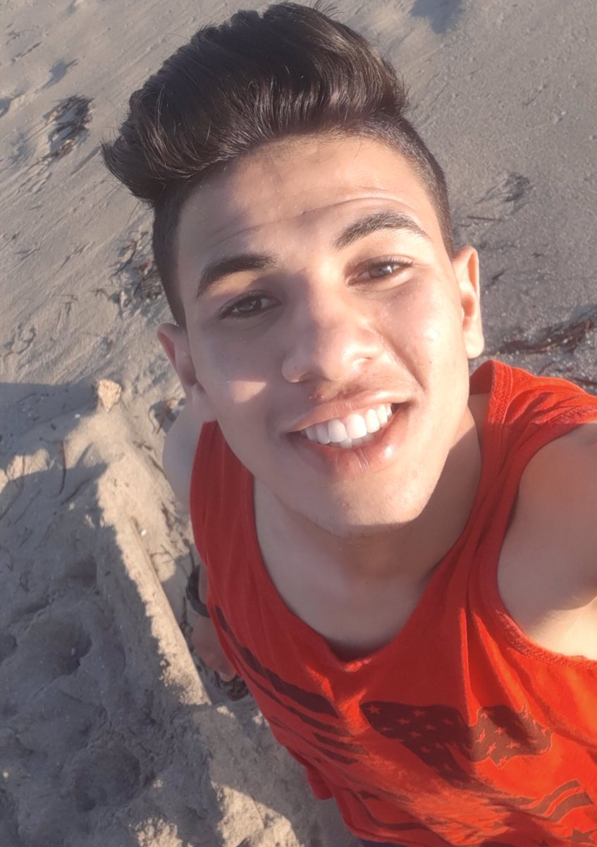 كل ساق سيسقى بما سقى ولا يظلم ربك احد❤️