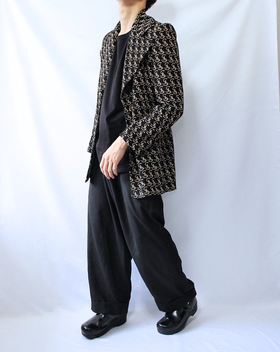 古着屋 Shiro New In 9月1日 日 22 00 より ラグジュアリーブランドかのような出で立ち いい意味でshiroらしくない ハイエンドスタイル 古着屋 Shiro New In 9月1日 日 22 00 より ラグジュアリーブランドかのような出で立ち いい意味でshiroらしくない ハイエンドスタイル