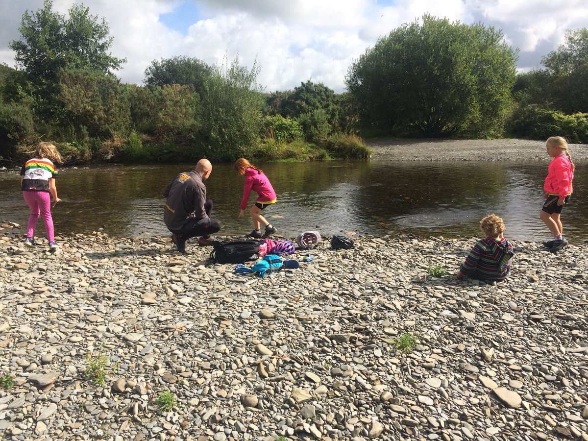 Riverbank stop-off for today’s #ystwythexplorers #cambrianmountains