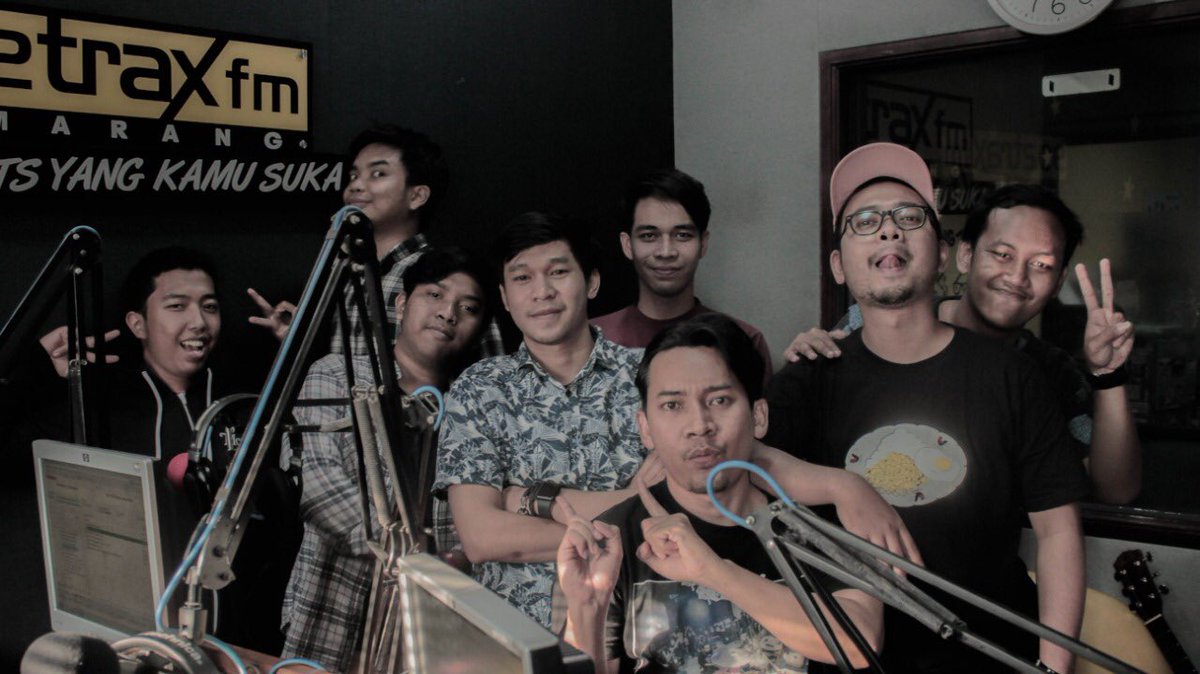 Terimakasih atas obrolannya kemarin <a href="/traxfmsmg/">Trax Login iSWARA</a> Indopendent! Request terus lagu kita di <a href="/traxfmsmg/">Trax Login iSWARA</a> ya!