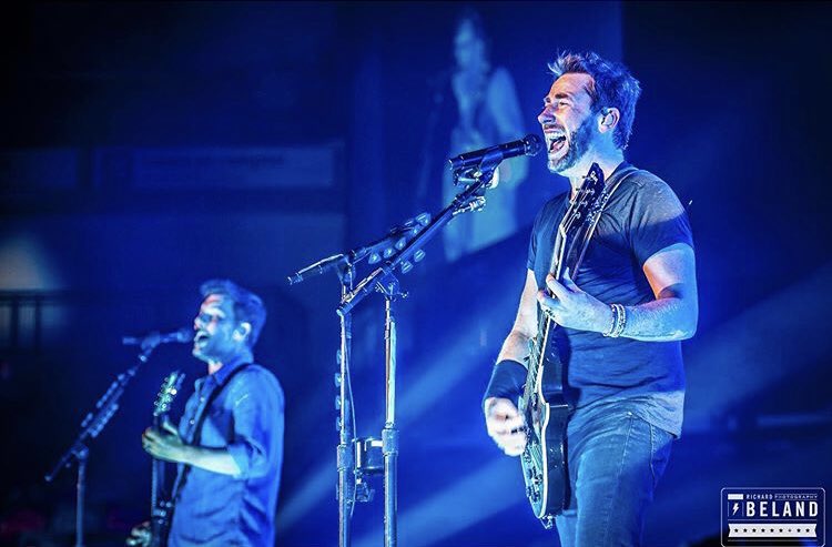 NBFansGermany's tweet photo. New photo of Ryan and Chad at the show in Moncton (Canada) on August 27, 2019 by Richard Beland (https://t.co/P9mfBaVZk8)
#NB2019 #NickelbackLive https://t.co/jnXlaVSJmy