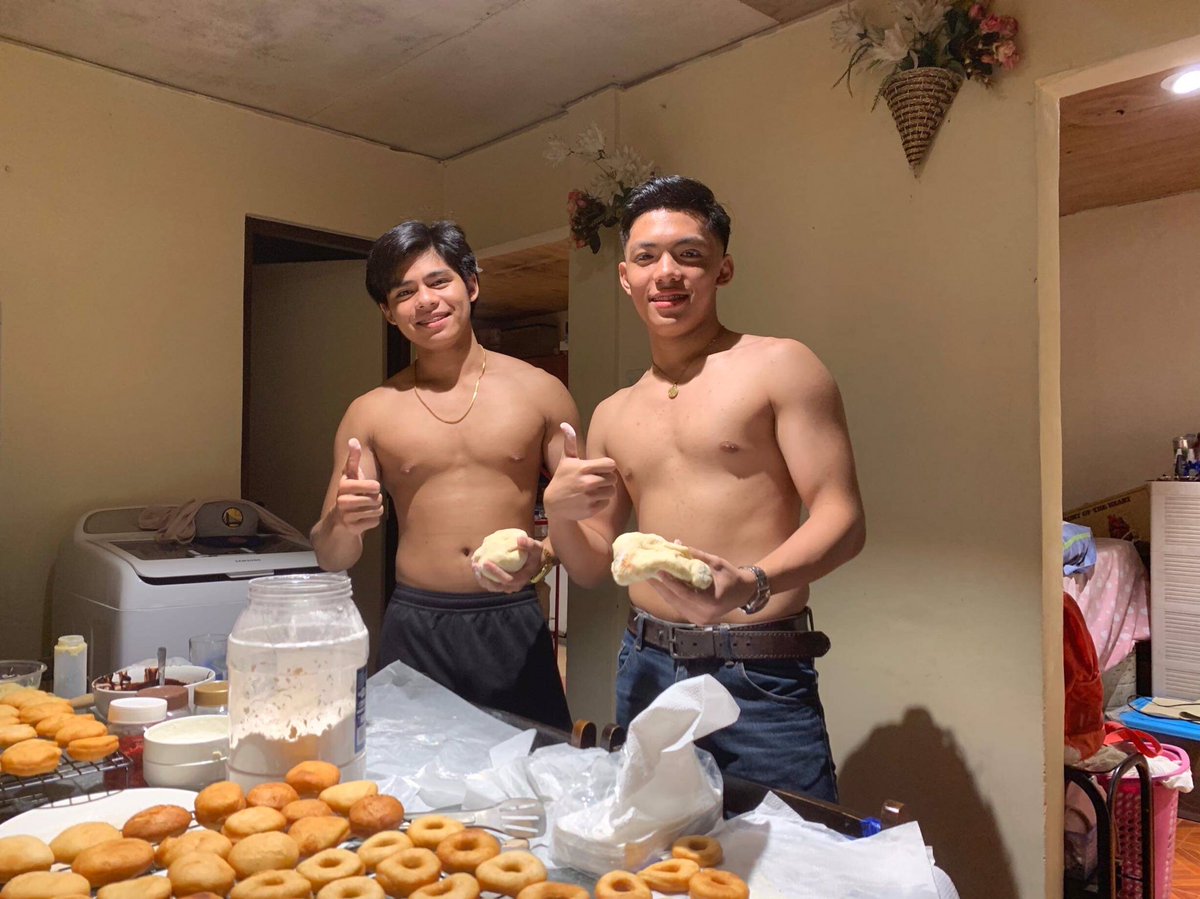 judiel_duran's tweet photo. para sa grades lang po
#ENTREPRENEURS #STEM #minidonut #yummybagets https://t.co/Wuy9rkWj6S