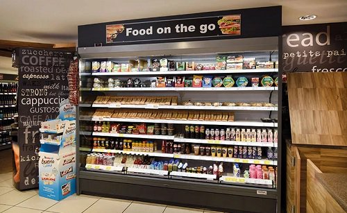 Салат бар. Витрина кулинарии выкладка. Витрина с едой. Витрина food to go. Фермерский магазин.