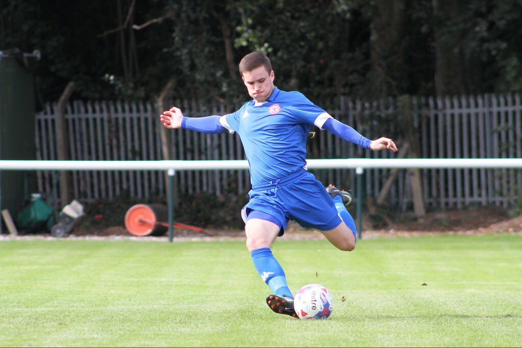ashtontownfc's tweet photo. Match pics from yesterday's @BuildbaseUK FA Vase defeat away at Cheadle Heath Nomads
photos by @ohdawn Dawn Marshall
https://t.co/f48HUr0wY2 https://t.co/VrCc8wdDcV