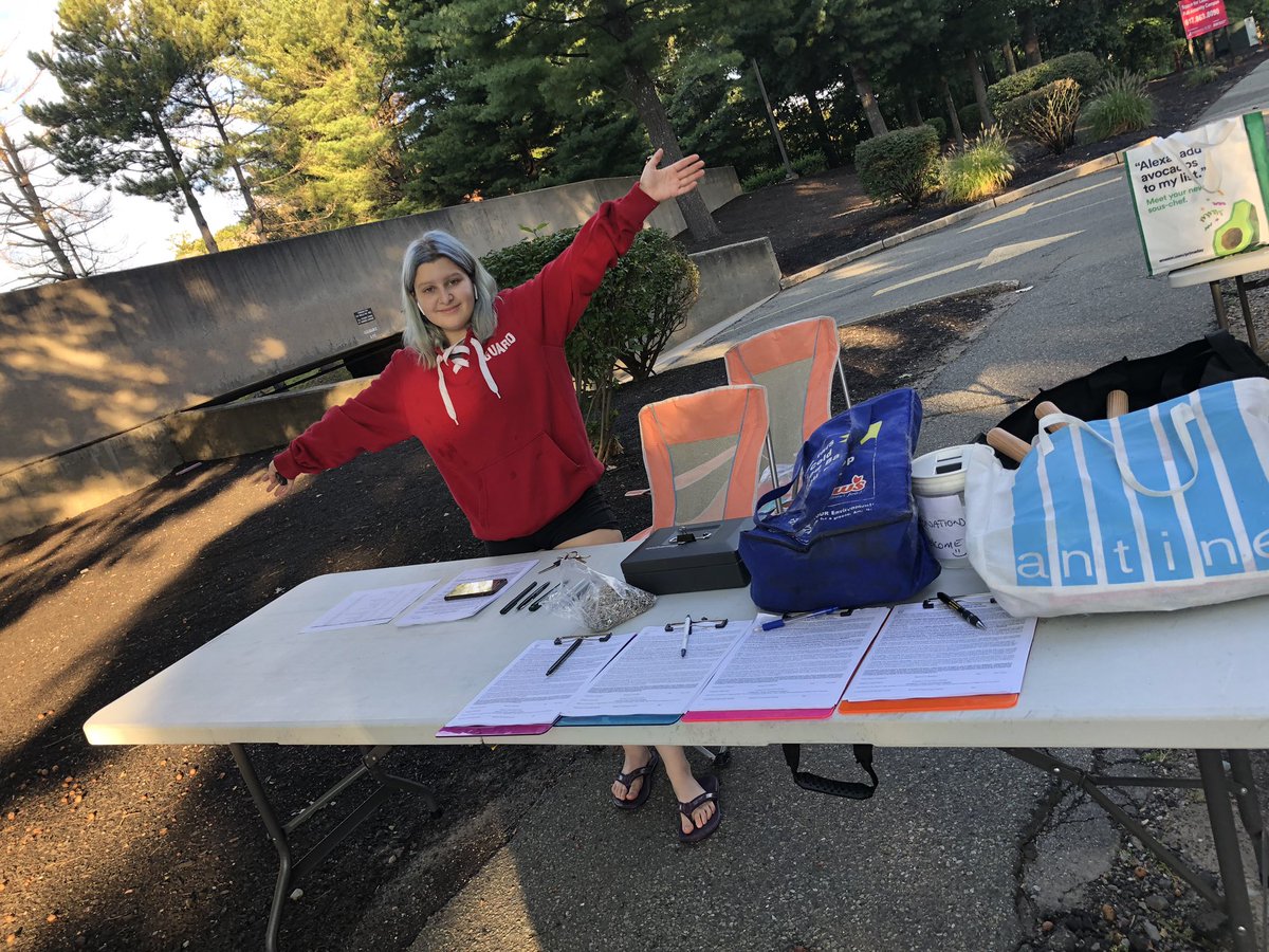 NewEnglandDevo's tweet photo. Set up and ready for our last #WellsAve for 2019. Beautiful day. https://t.co/s9ood1xLmI