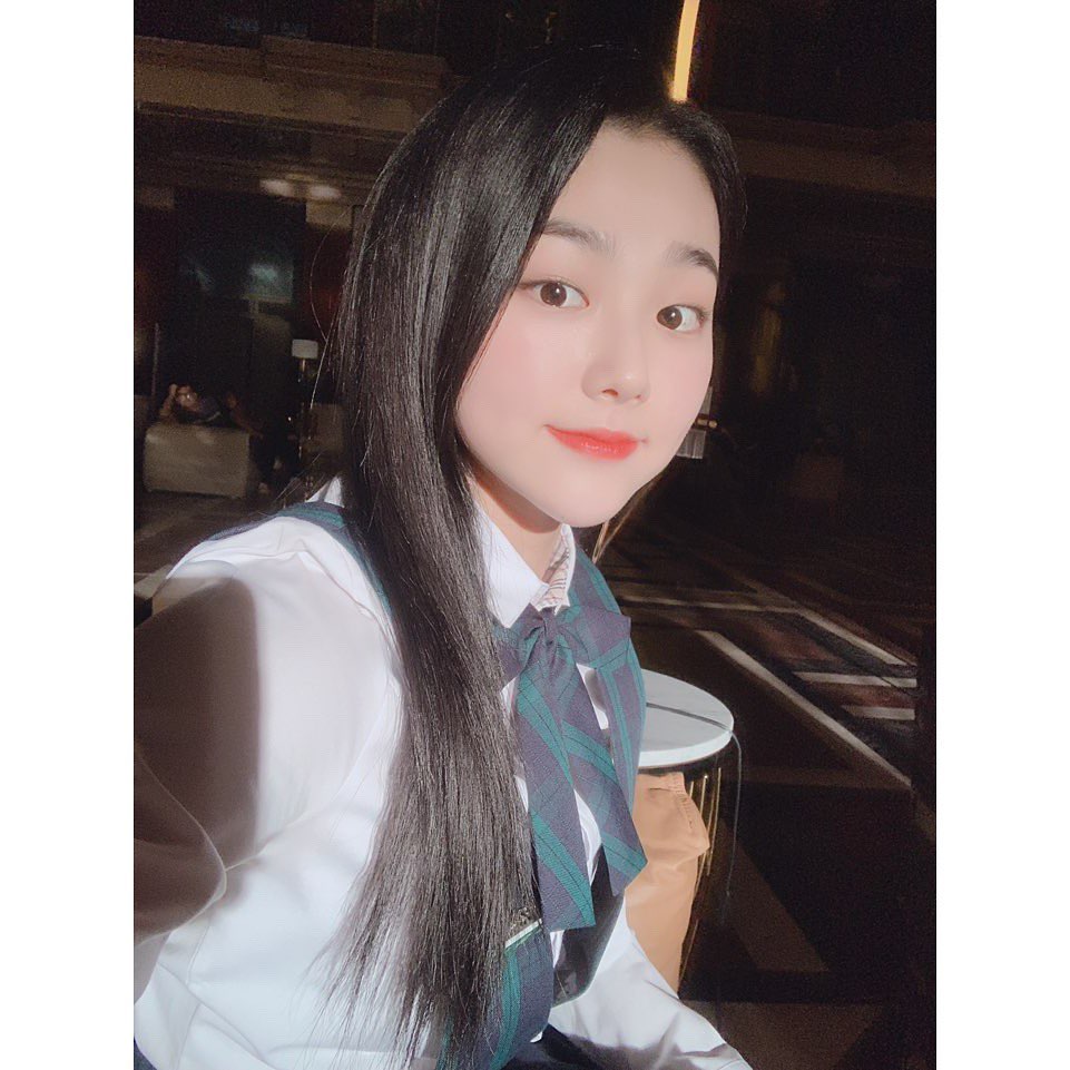 KANGMINA_TH's tweet photo. [IG] 190901 jellyfish_stagram
.
สุดท้ายก็มาถึงวันอาทิตย์จนได้😢
เช็คอินสุดท้ายที่<โฮเทลเดลลูน่า>🗝
ทุกคนพร้อมกันรึยังคะ? 😭
อีกสักครู่ 1ทุ่ม(ไทย)
อย่าลืมมาเจอยูนาครั้งสุดท้ายนะคะ🙏🏻
.
.
#คังมินา #MINA
#tvN #โฮเทลเดลลูน่า #คิมยูนา #ยูนา
#โรงแรมผี 👻 #กู๊ดบาย_ยูนา😭😭😭
#gugudan https://t.co/NXQNmkOqqS