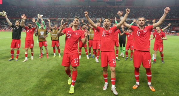 📢 A Milli Futbol Takımı'nda mesai başlıyor klas.link/vLBB