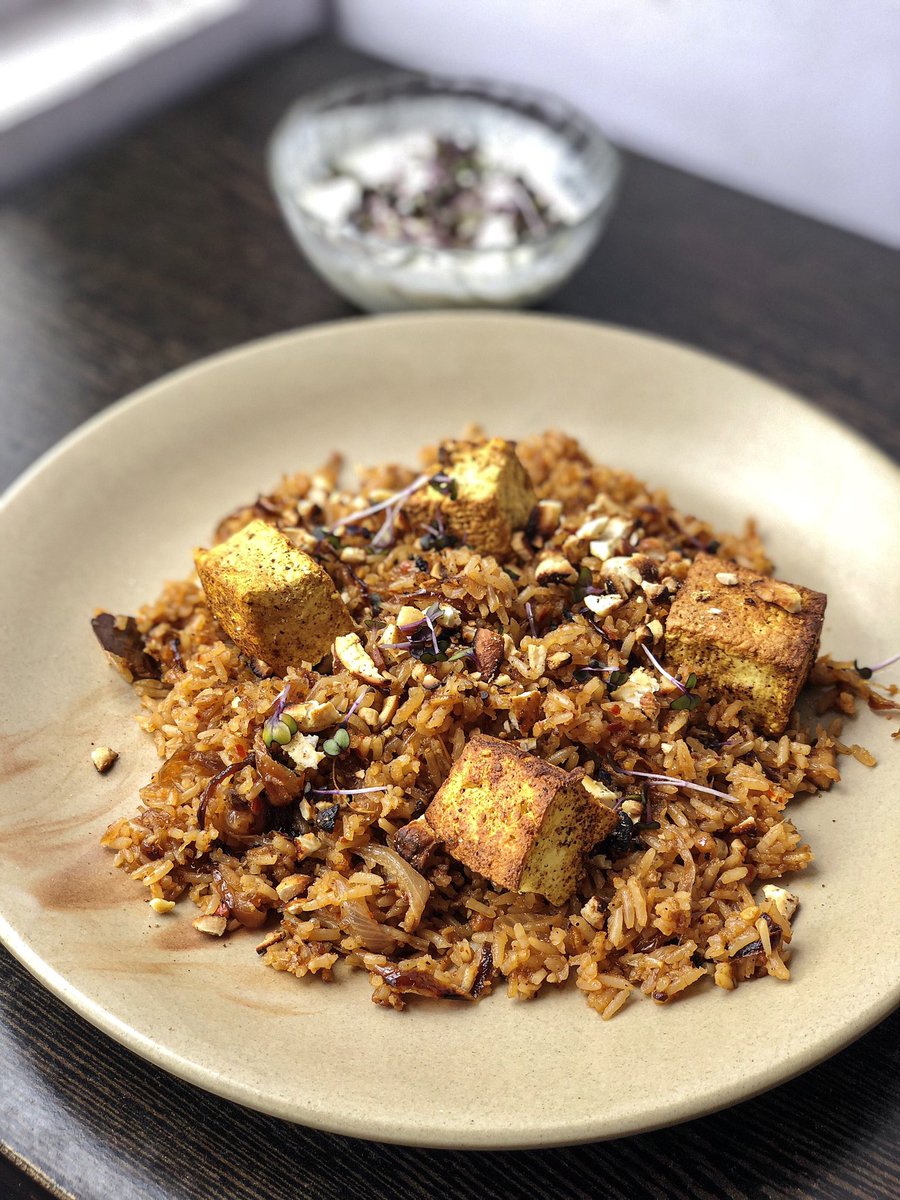 I have cooked with their instant pulao mix, came out very well and is perfect for days when I don’t have time to whip up a meal. Raw rice comes pre-packed in a biryani mix that smells divine. Bought for ₹120/-.