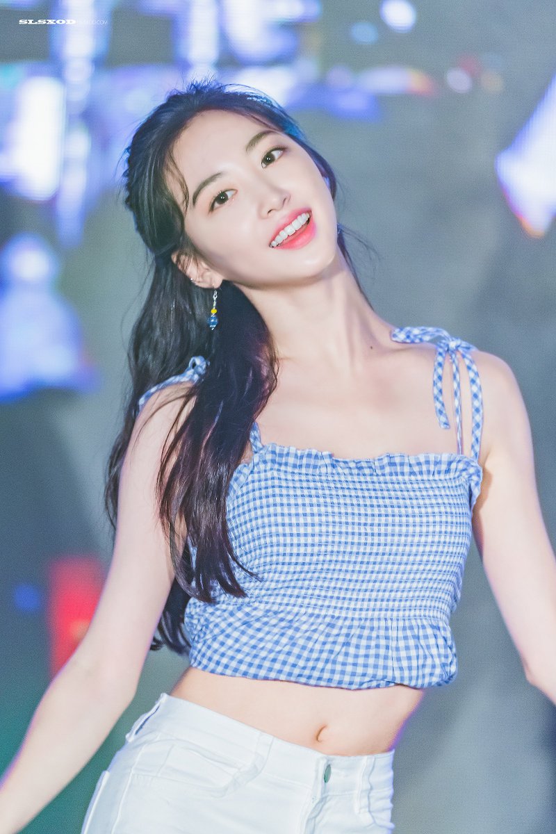 190831 DDP 늦은밤 콘서트
#엘리스 #ELRIS @HUNUS_ELRIS
#유경 #이유경 #YUKYUNG