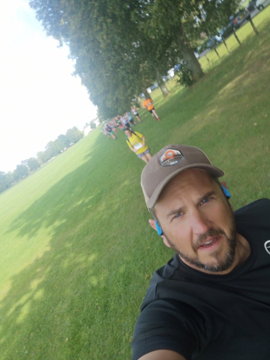 zwalfy's tweet photo. WARNING: Annoyingly happy tweet
After a yr out injured & fretting about diagnosis it was wonderful to race again today
@seeyorkrunyork #Turpinchallenge 6hr lap (4.4mile) race.
Wanted 2 laps. Did 3 and a #HalfMarathon
Genuinely thought these days were gone.
No PB- it's better! https://t.co/lnORvkdt3a