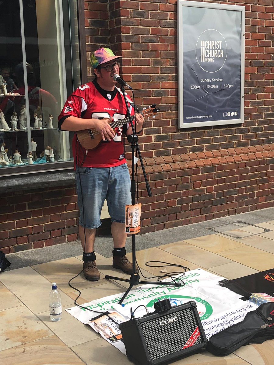 Loving the tunes from <a href="/FieryBirdVenue/">Fiery Bird Music Venue</a> 👌 #WokingFoodFest