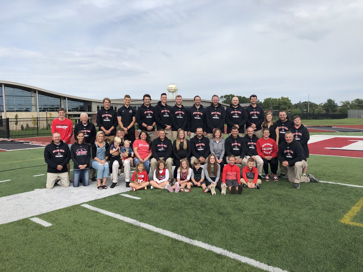 UWRFFootball's tweet photo. Picture day was a success ✅ #Camp2019 #FFT #MulletSquad https://t.co/yPaGL9nXuE
