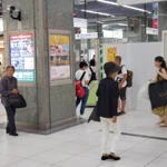 恐い!ヤバイ!静岡駅で千円を奪うオバサンが続出中!