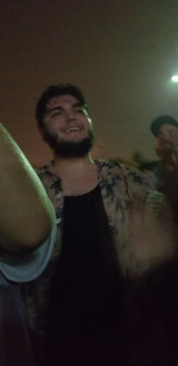 Tinkelbell78's tweet photo. It rained, we stayed and conquered. @HereLiesMoon in his element with @goldfingermusic and my sons @RonnieAlley3 and Jacob with so much joy. #happymoments #moonman #WayBackPointfest https://t.co/4IN3heKXs1