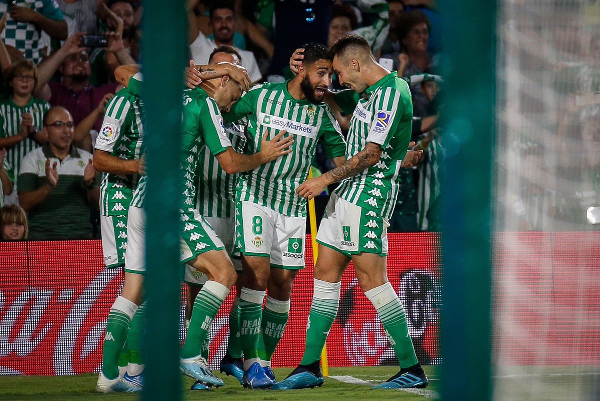 NabilFekir's tweet photo. Victoire importante hier 💪🏼  Victoria importante ayer 💪🏼  #RealBetisLeganés https://t.co/cUXMN3Ove1