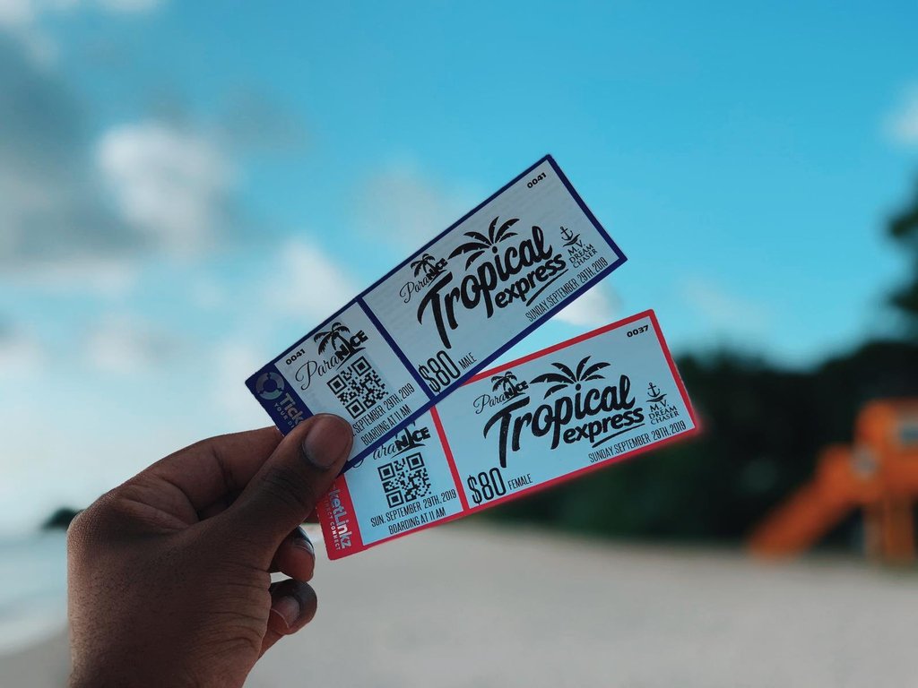 Paranice246's tweet photo. THIS IS NOT A DRILL! Paranice tickets are now available for $80!
Link
@DjHutchy246
Or get them online at:
https://t.co/xgvQ34O1eW
Stay connected:
Twitter:
@ParaniceEvents
IG: paranice246
#Paranice
#TropicalExpress
#LifeNice
#EverythingNice
#CoolerCruise
#PartyAndVibes https://t.co/cAM22u6J9J