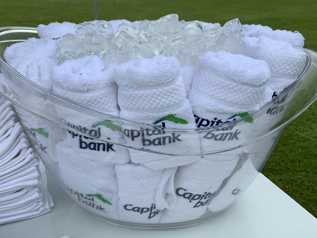 Mañana de #golf en @tucangolfclub con @capitalbankpanama ⛳️
-
#Panama