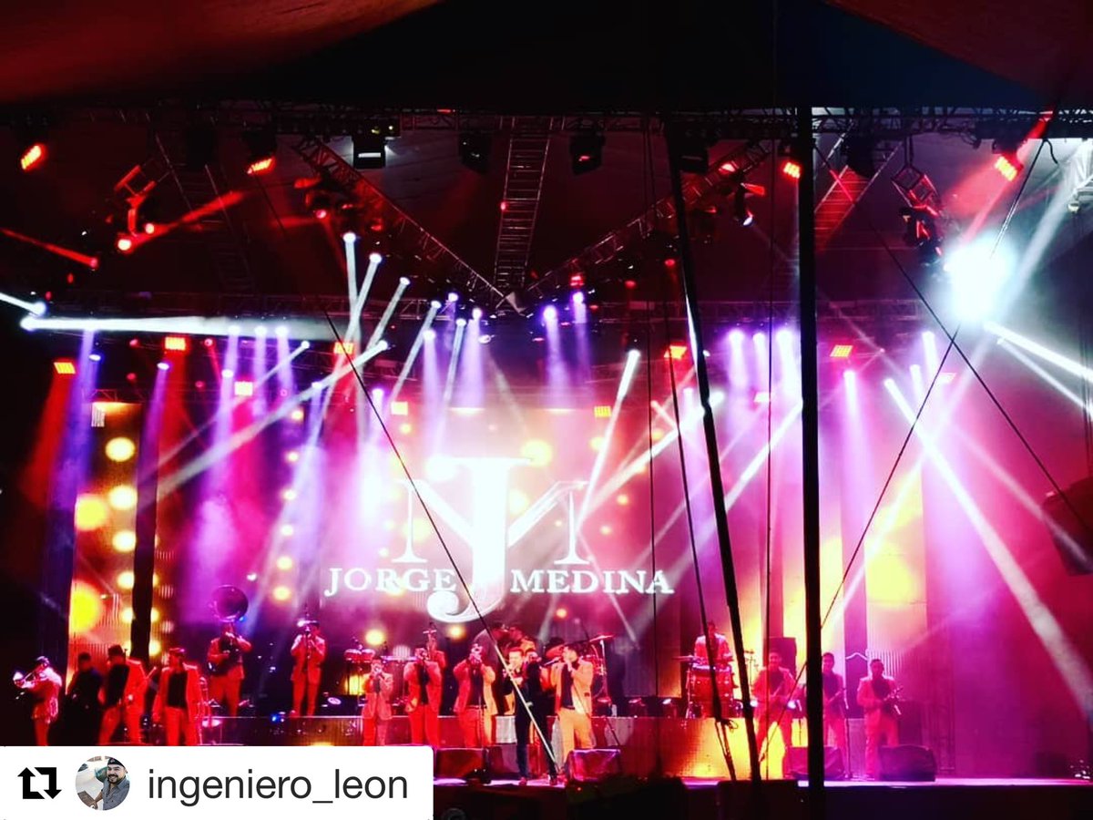 j_medina37's tweet photo. #Repost @ingeniero_leon with @get_repost
・・・
Bitácora del capitán día 47 fuera de a casa terminamos gira #CDSerdan #AsiOMasClaro2019 #QuieroCharlarConLaMuerte #QuienPompo #PorqueTuLlegaste @j_medina37 empieza el mes patrio y tenemos trabajo, 🇬🇹🇬🇹🇲🇽🇬🇹🇲🇽🇬🇹🇺🇲🇺🇲🇺🇲 https://t.co/IhQz13TBce