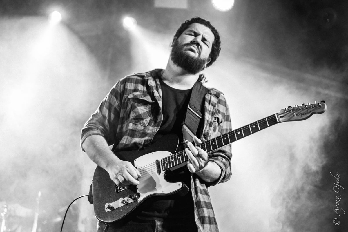 ¡Felicidades maestro @NauBarreto ! ¡Vamos a darle mucho amor que hoy es su cumple! ¡Muchas felicidades hermanote! 🎉🎉🎉