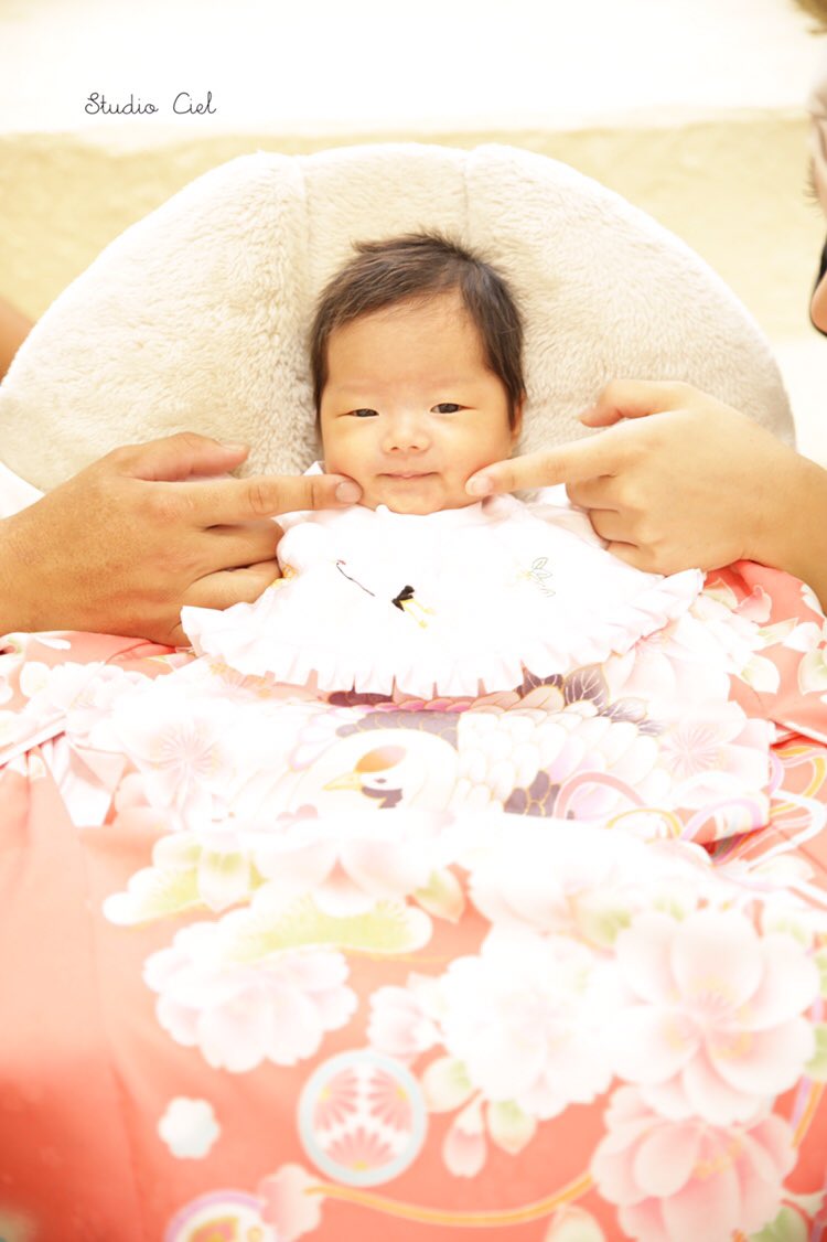 O Xrhsths スタジオシエル寝屋川店 Sto Twitter こんばんは スタジオシエル寝屋川店です 今週もお宮参りの撮影のお子様のご紹介をさせて頂きます にっこりのお顔でお写真を撮っていましたが途中で寝ちゃいました 寝ているお顔もかわいすぎてキュンとしちゃい